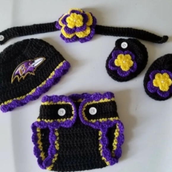 Crochet Baby Girl Baltimore Ravens Football Inspired Outfit Photo Prop - Picture 1 of 1